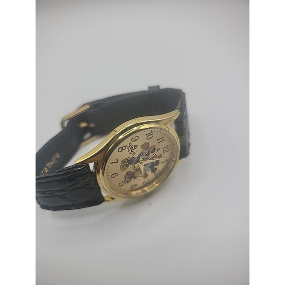 Vintage Lorus Mickey Mouse Minnie Mouse Love is in Air Wristwatch Leather Band - Picture 8 of 10